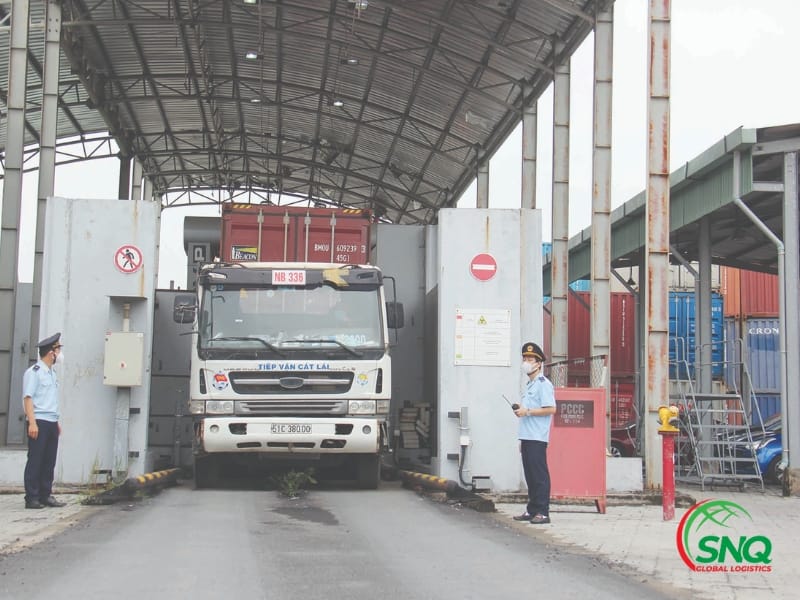 Quyết định thông quan và nhận hàng